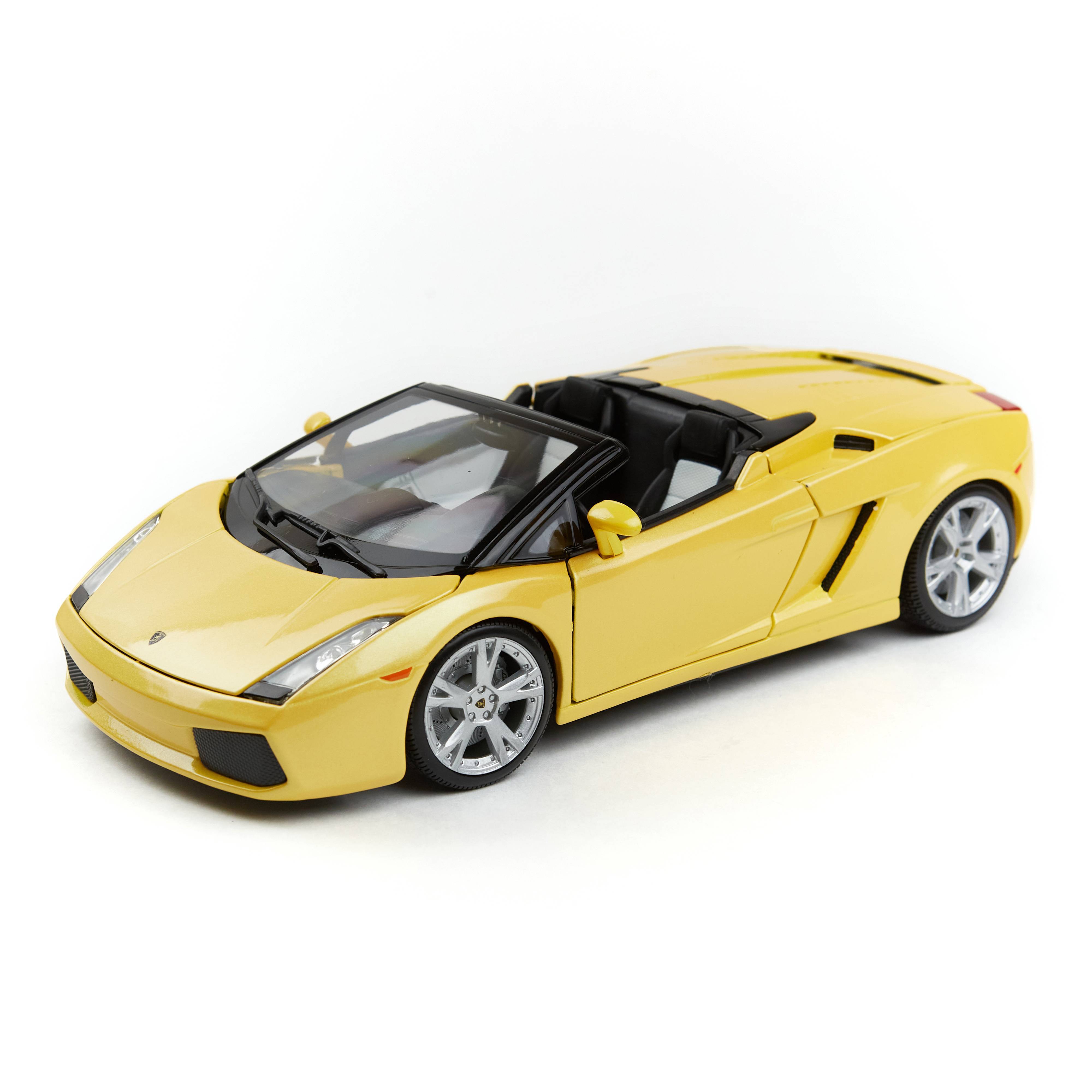 Bburago Коллекционная машинка 1:18 Lamborghini Gallardo Spyder